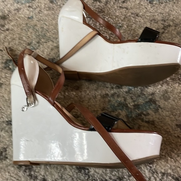 Comfortable wedges! - Picture 2 of 7